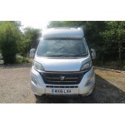 Autotrail V-Line 610 Sport - End Lounge