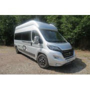 Autotrail V-Line 610 Sport - End Lounge