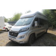 Autotrail V-Line 610 Sport - End Lounge