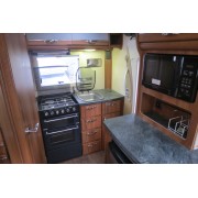 Autosleeper Broadway EK