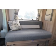 Bessacarr 412 - Lots of Extras Under 6m