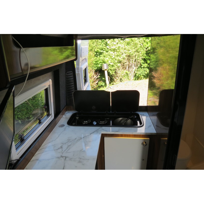 Bulldog Campevan Automatic 21 Reg