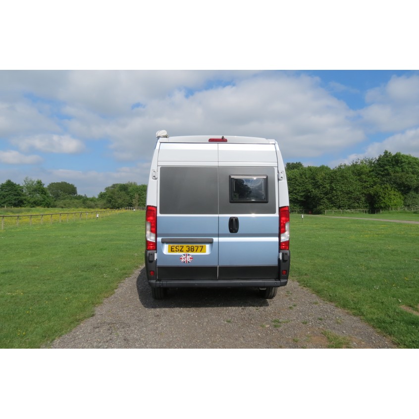Bulldog Campevan Automatic 21 Reg