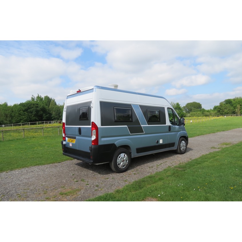 Bulldog Campevan Automatic 21 Reg