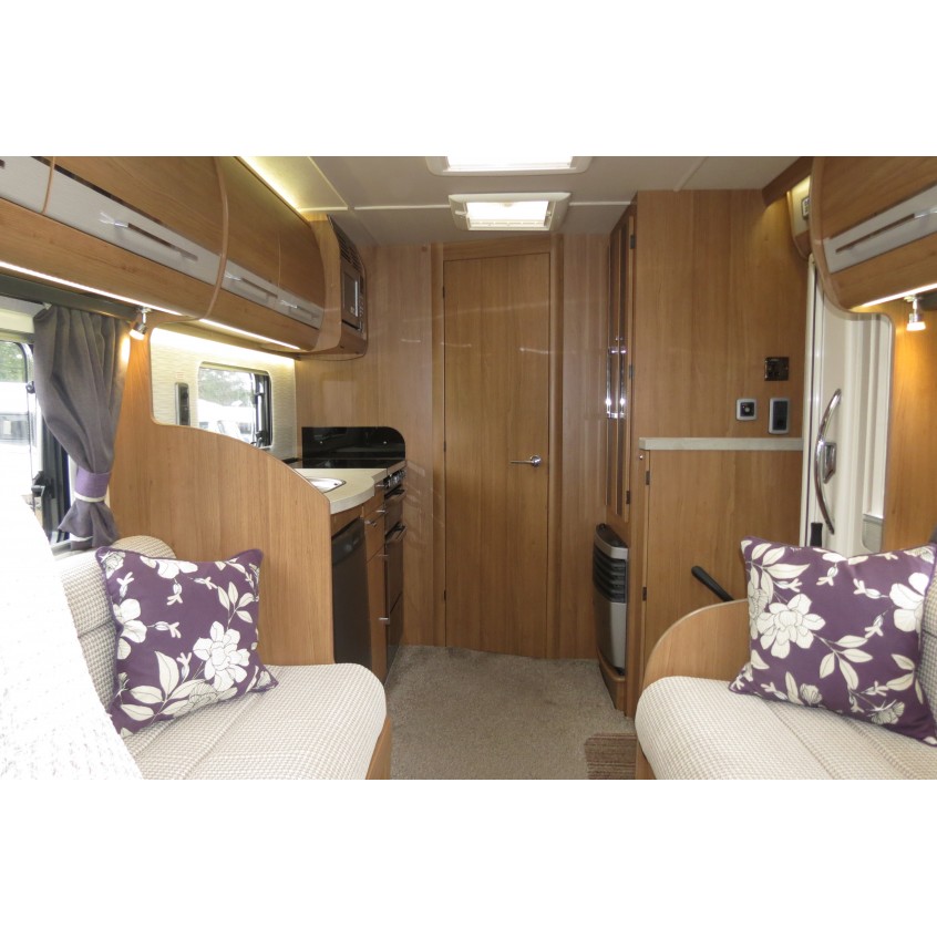 Autotrail Tracker RS