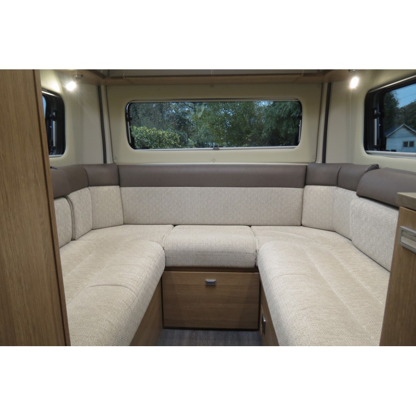 Autotrail V-Line 636 Sport