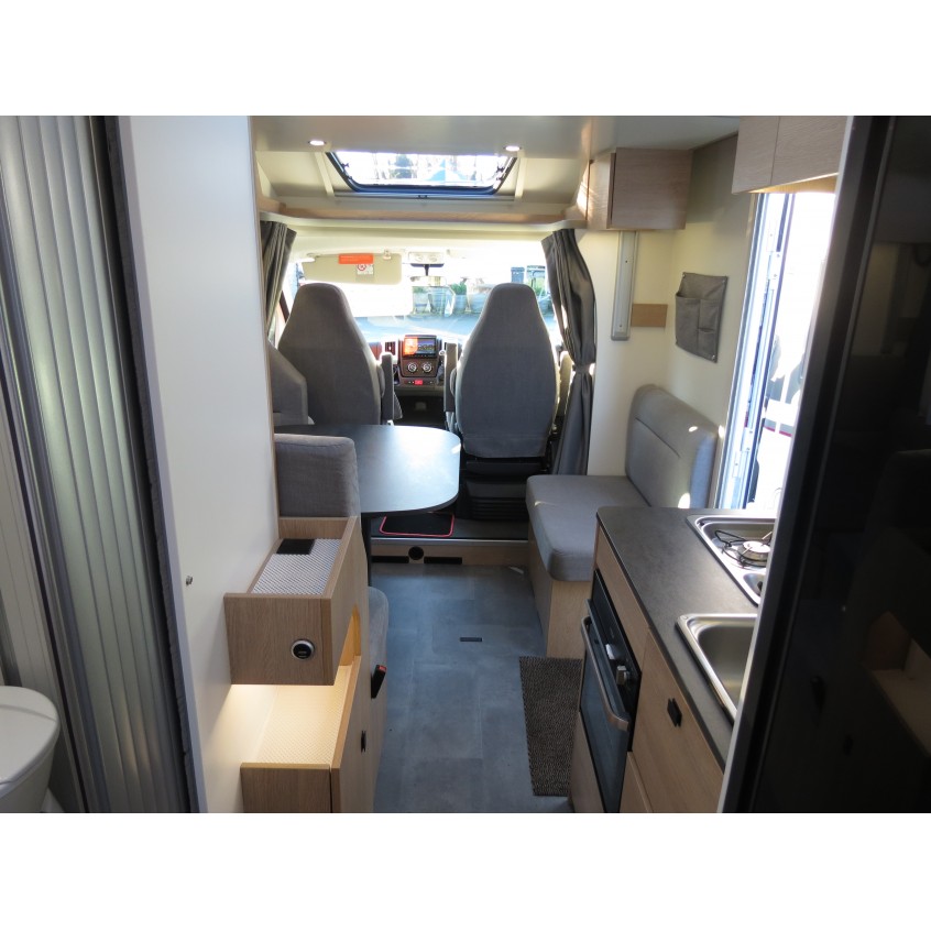 Joa-Camp Motorhome 75T