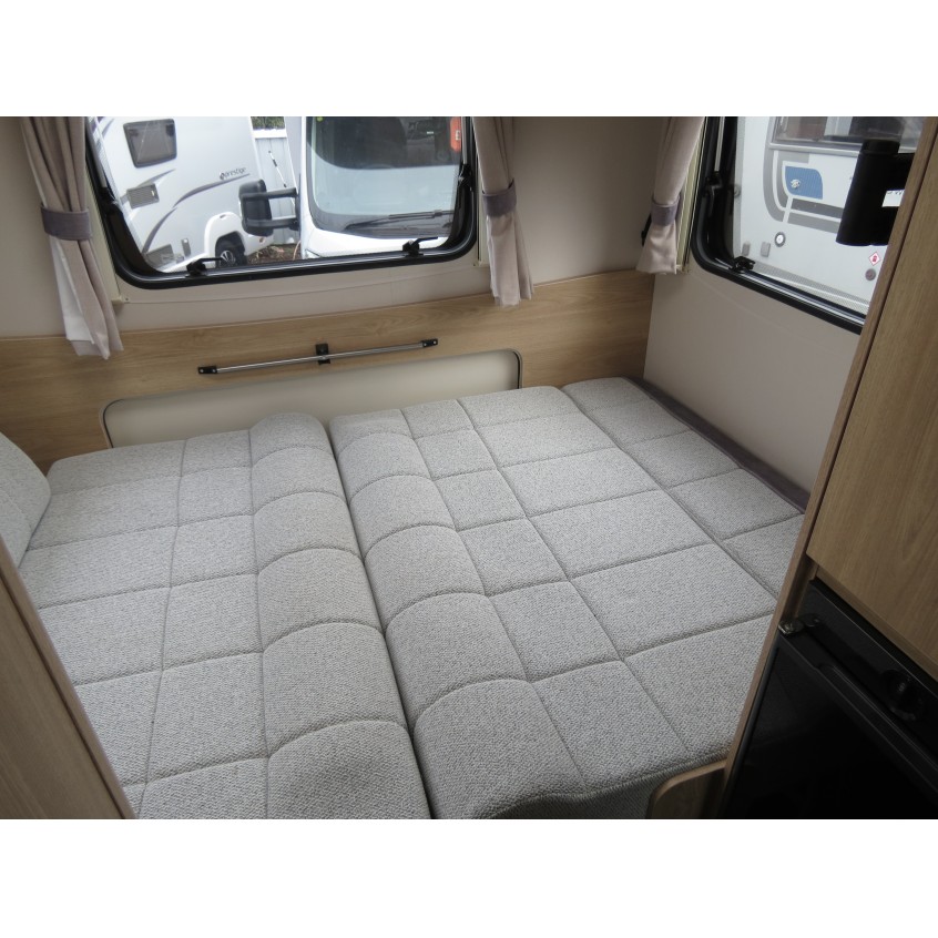 Elddis Accordo 135