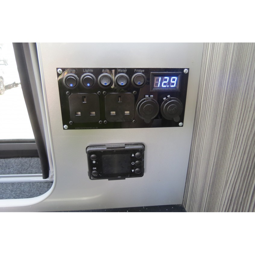 Vauxhall Vivaro - Voyager Conversion