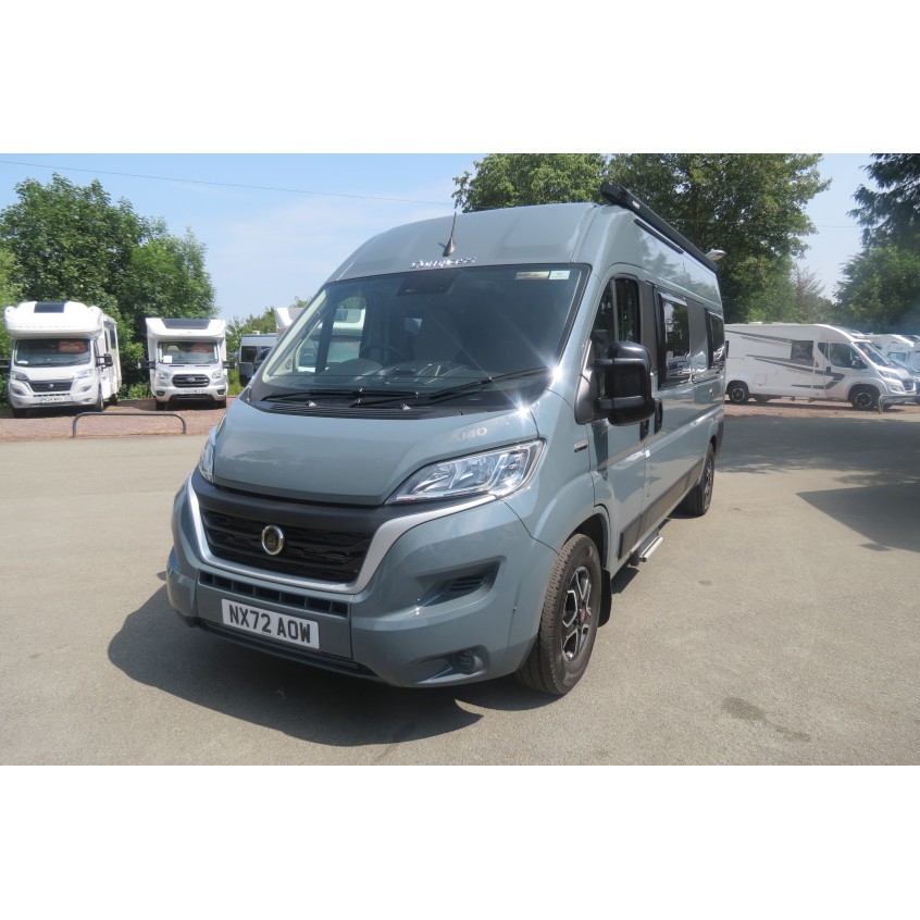 Compass Kensington CV40