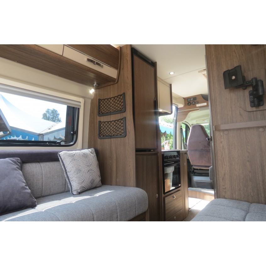 Compass Kensington CV40