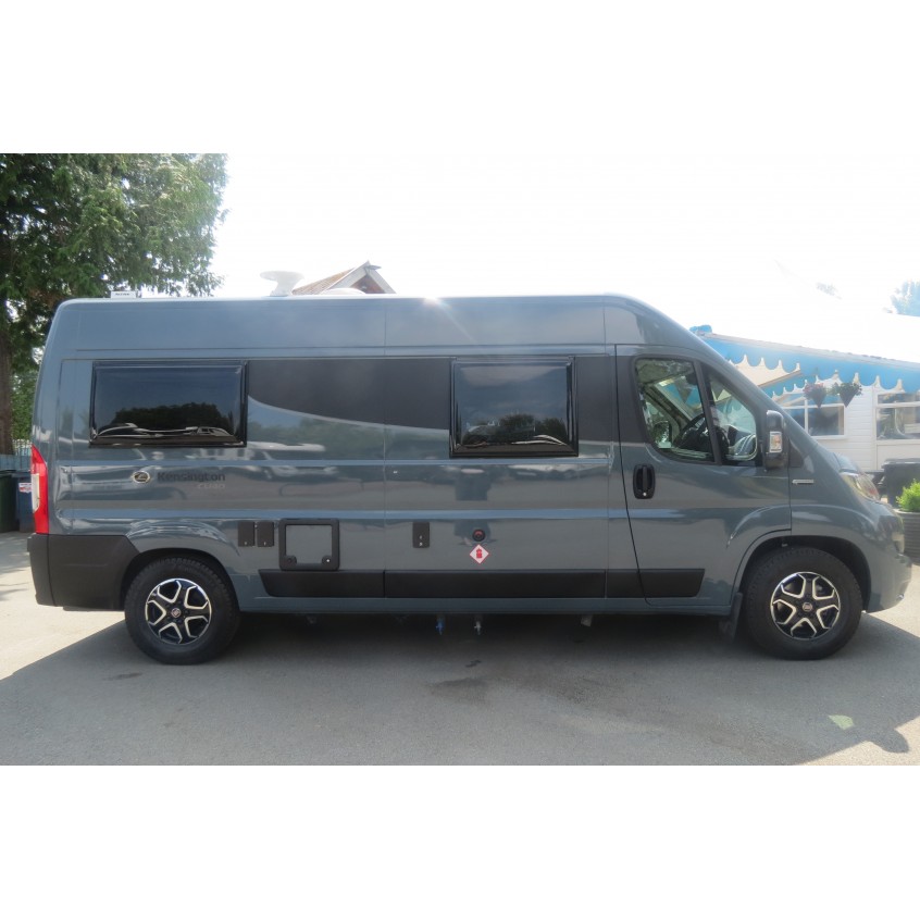 Compass Kensington CV40