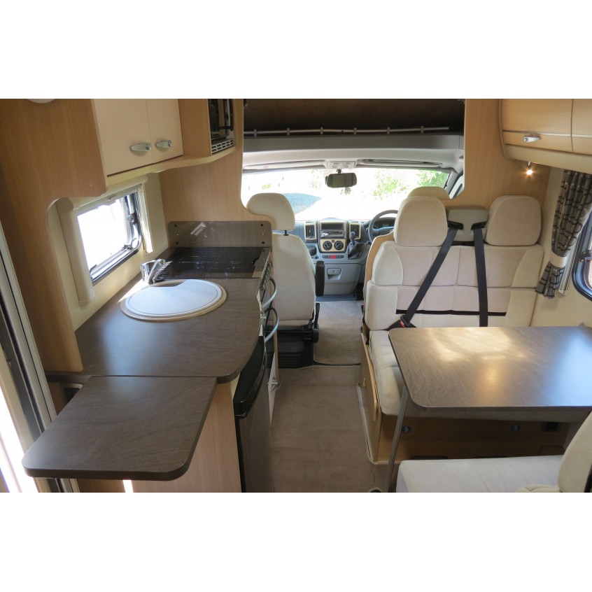 Bessacarr E495 - Family Van!
