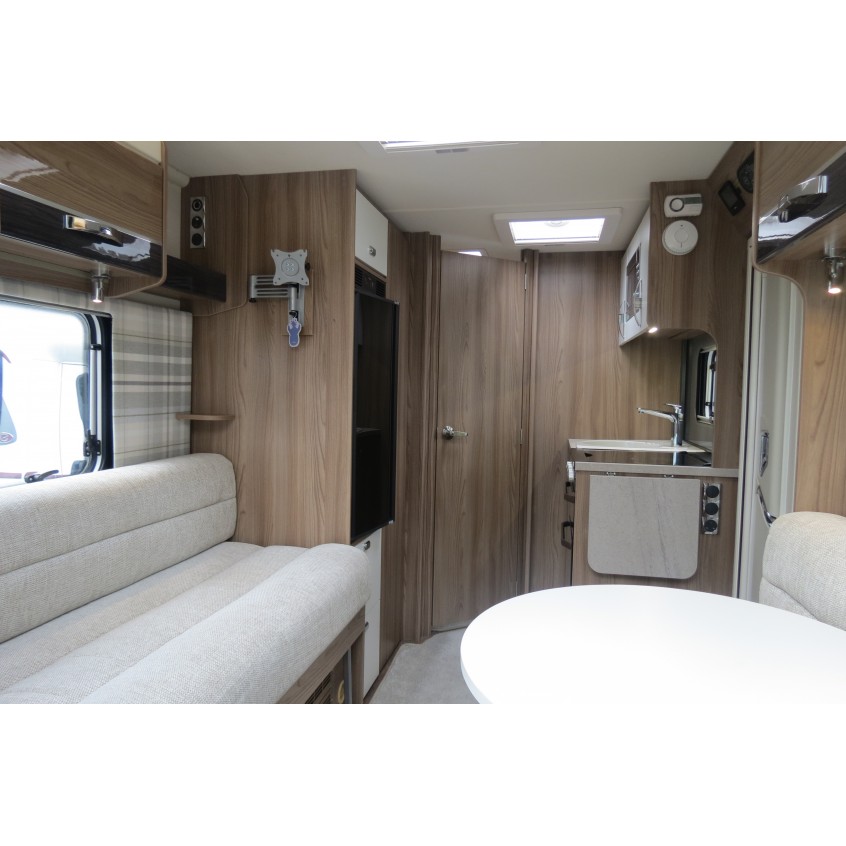 Swift Rio 310