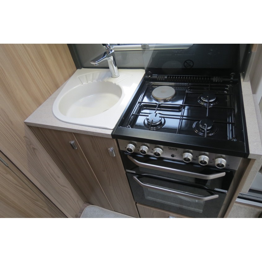 Swift Rio 310
