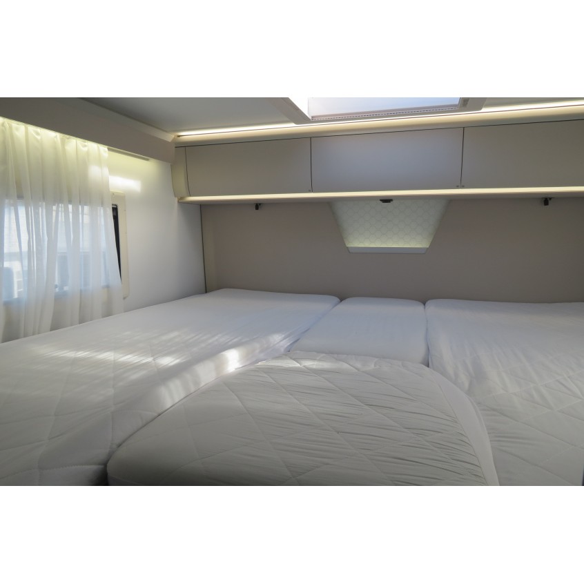 Adria Matrix Supreme 670 DL