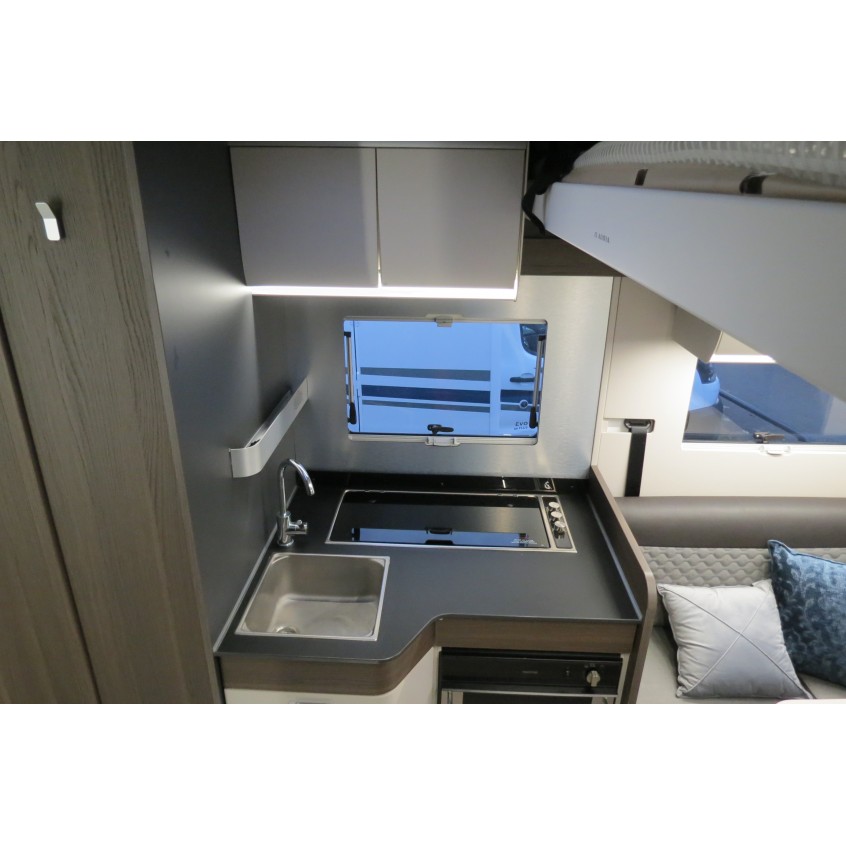 Adria Matrix Supreme 670 DL