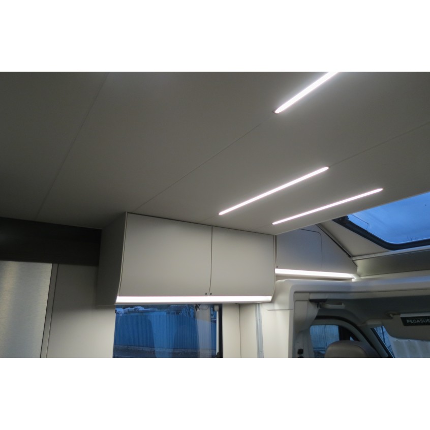 Adria Matrix Supreme 670 DL