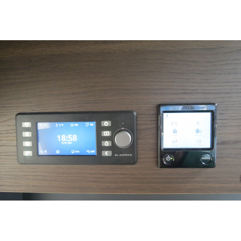 Adria Matrix Supreme 670 DL