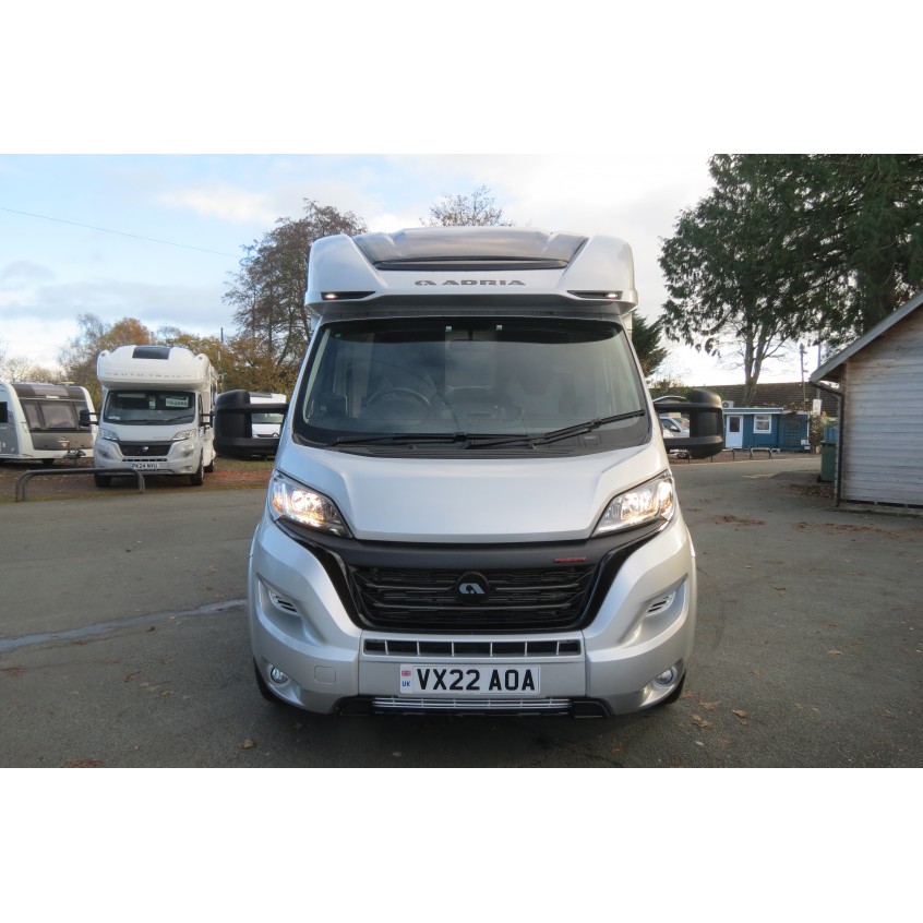 Adria Matrix Supreme 670 DL