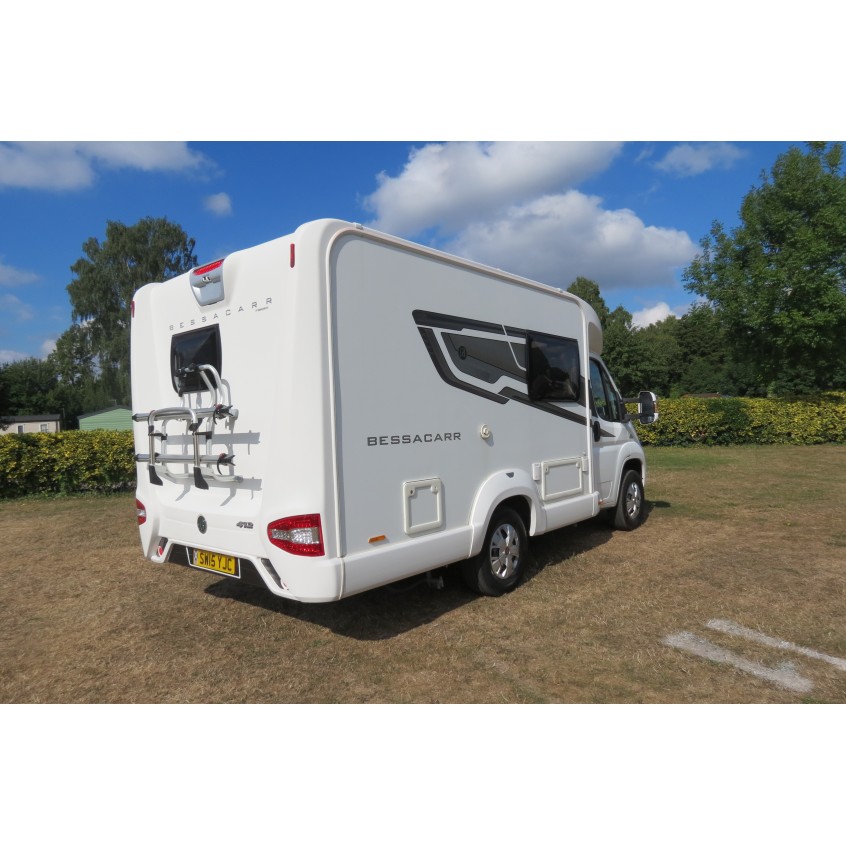 Bessacarr 412 - Lots of Extras Under 6m