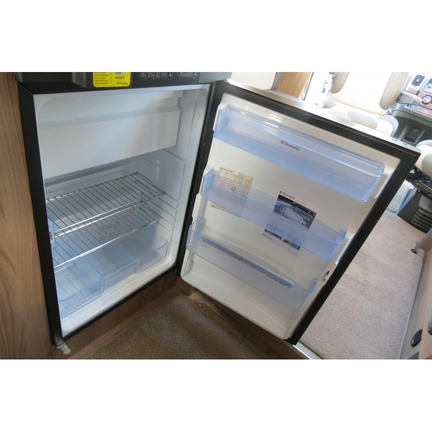 Bessacarr 412 - Lots of Extras Under 6m