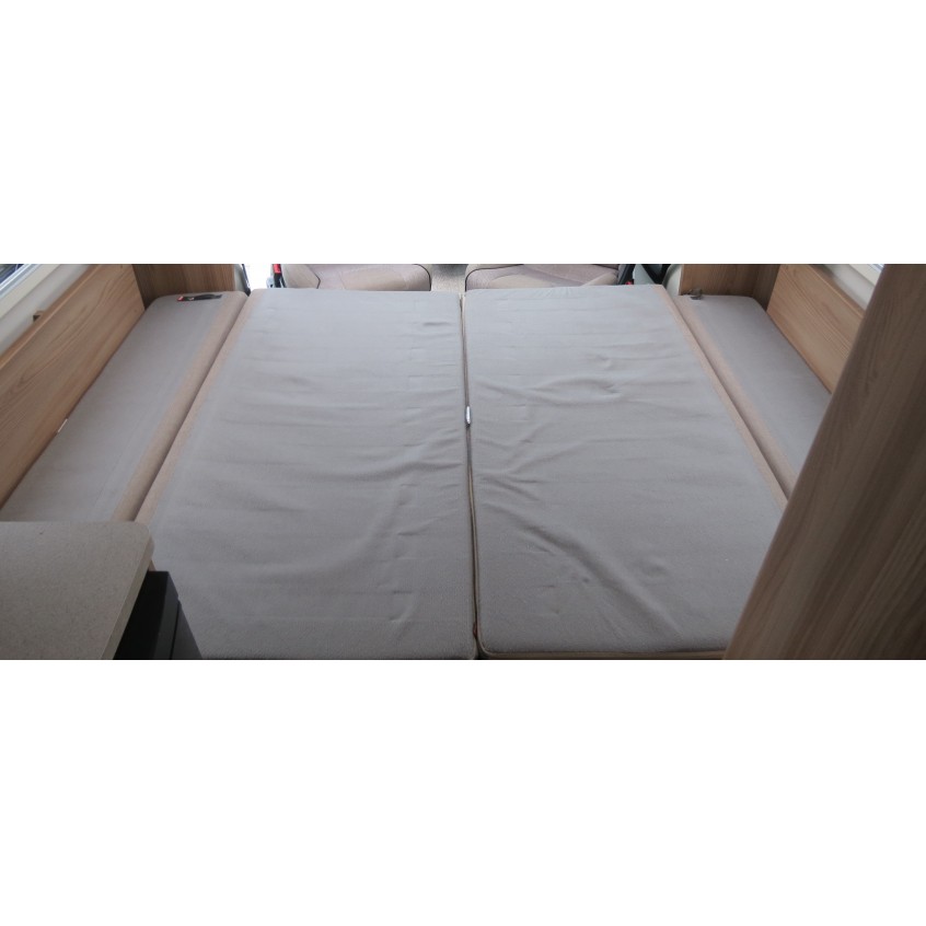 Bessacarr 412 - Lots of Extras Under 6m