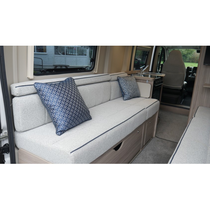 Elddis Autoquest CV20 (Chatsworth Special)