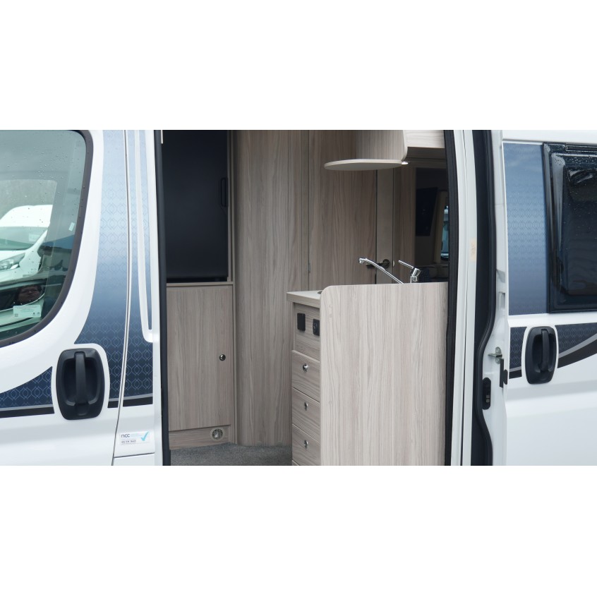 Elddis Autoquest CV20 (Chatsworth Special)