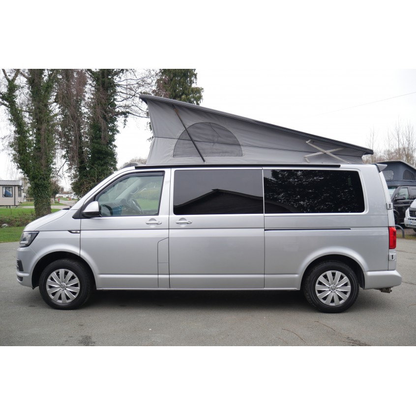 Volkswagen T30 LWB Camper Van - Electric Bed