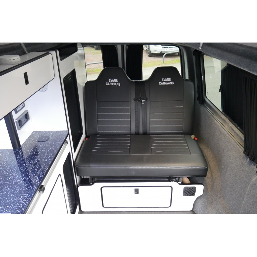 Volkswagen T30 LWB Camper Van - Electric Bed