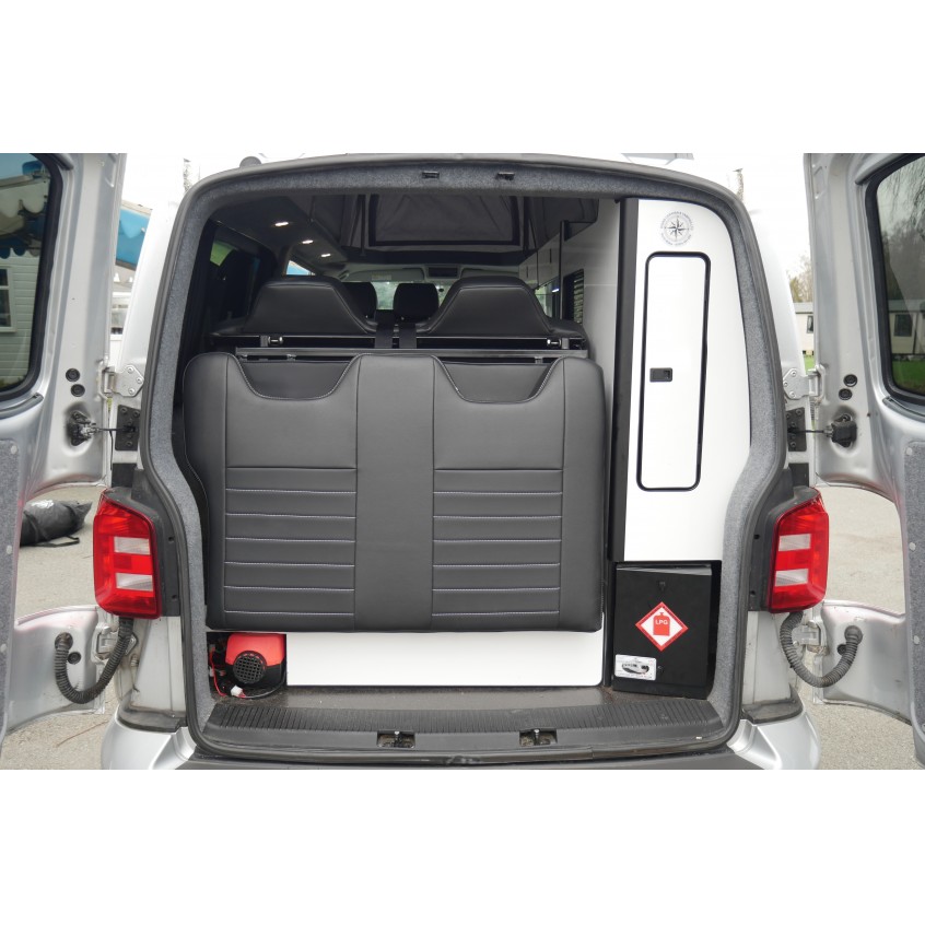 Volkswagen T30 LWB Camper Van - Electric Bed