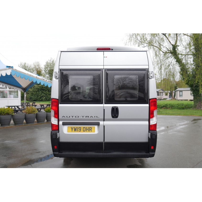 Autotrail V-Line 635 SE - AUTOMATIC