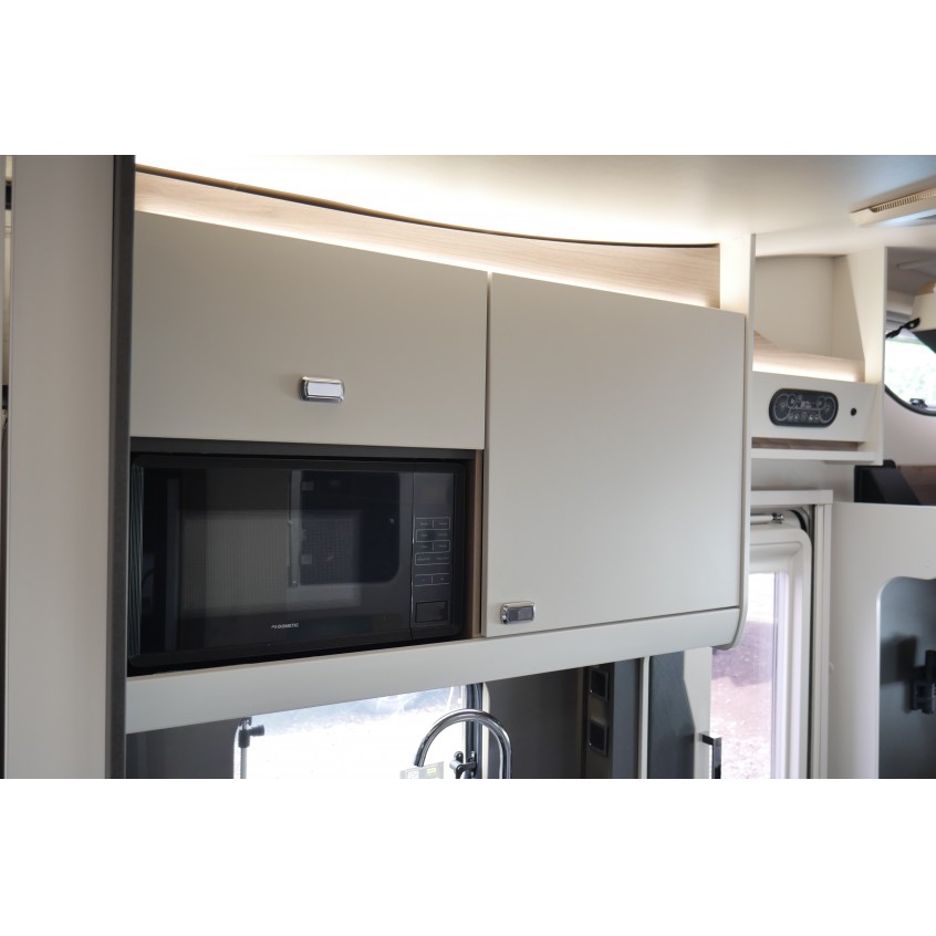 Swift Voyager 494