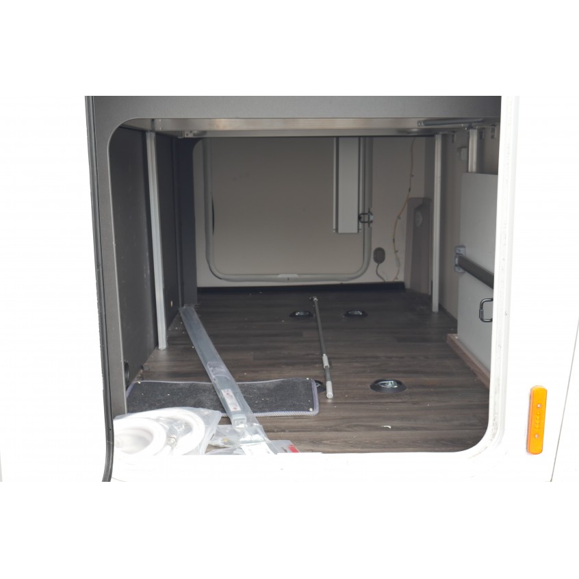 Swift Voyager 494