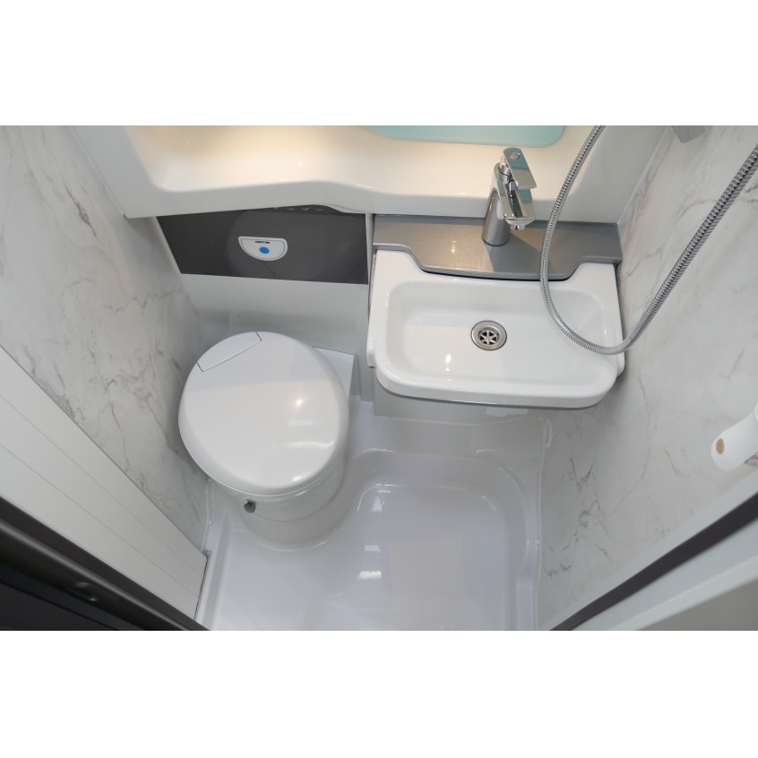 Swift Voyager 494