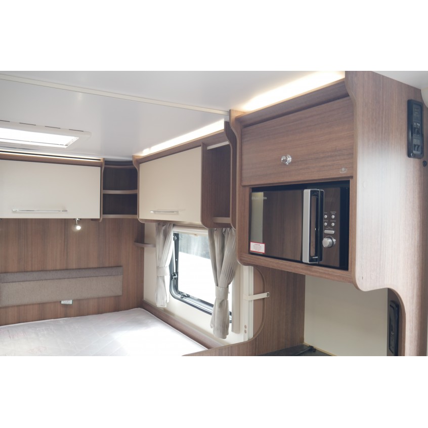 Bailey Phoenix 440 Caravan