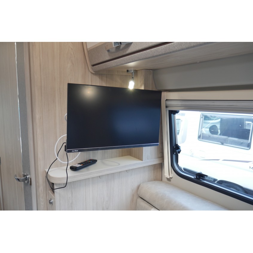 Elddis Signature CV40 - AUTOMATIC