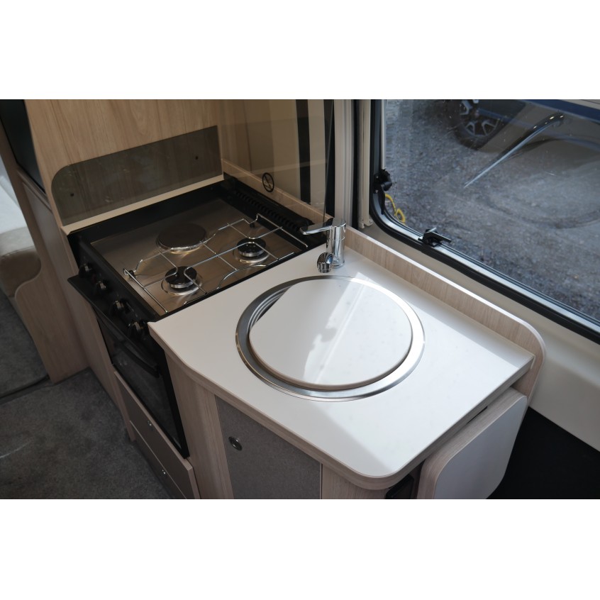 Elddis Signature CV40 - AUTOMATIC