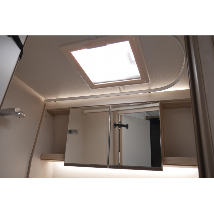 Elddis Signature CV40 - AUTOMATIC