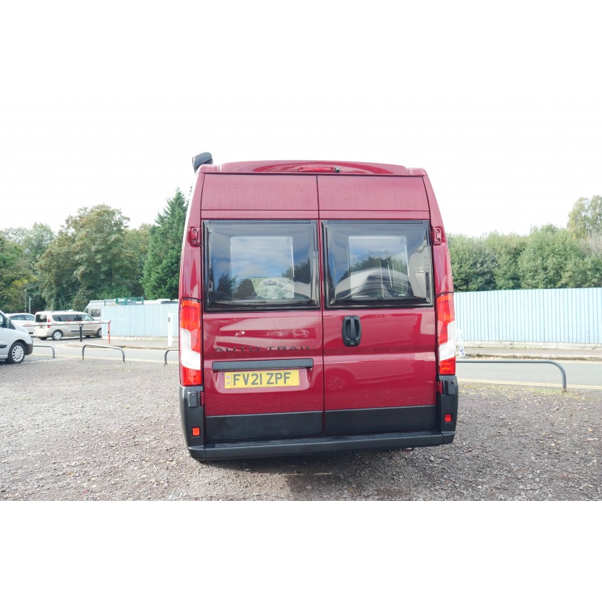 Autotrail V-Line 634 SE - AUTOMATIC