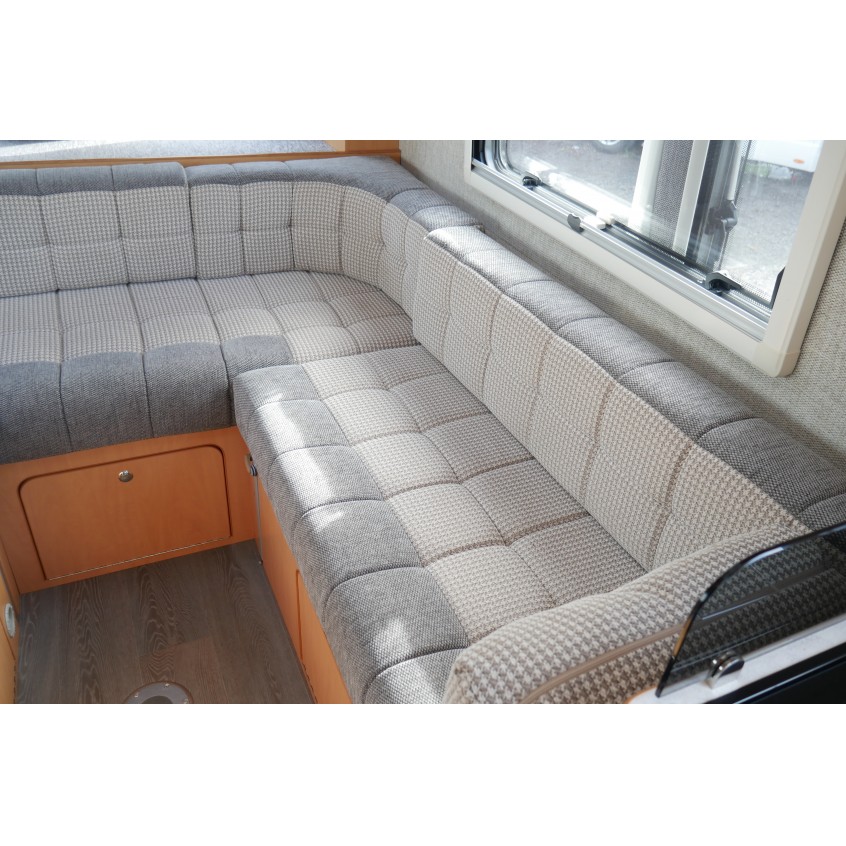 Devon Aztec XL